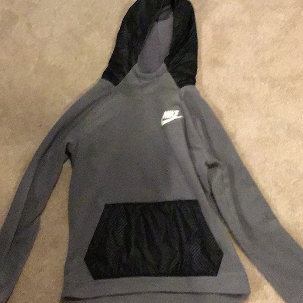 Youth Nike sweatshirt
